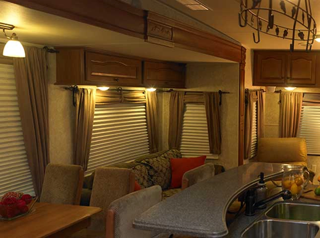 rv-trailer-motorhome-led-lighting